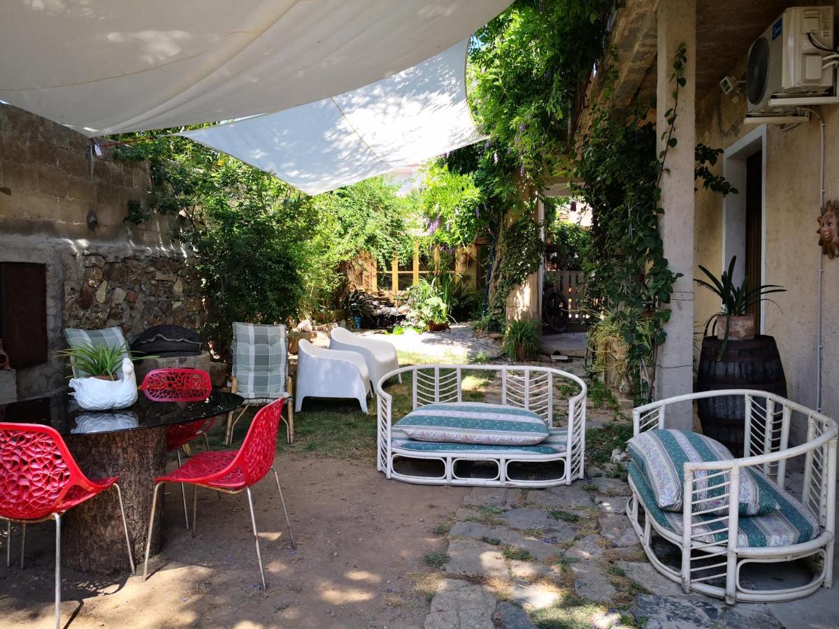 Zia Chiarina Bed and Breakfast San Nicolo Gerrei Exteriör bild