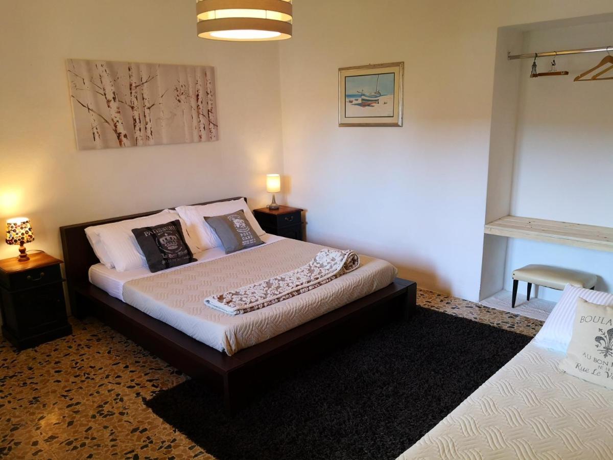 Zia Chiarina Bed and Breakfast San Nicolo Gerrei Exteriör bild