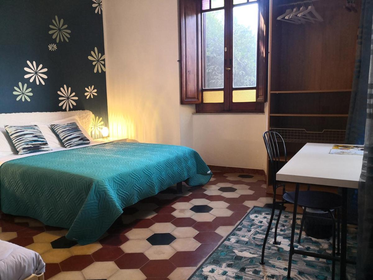 Zia Chiarina Bed and Breakfast San Nicolo Gerrei Exteriör bild
