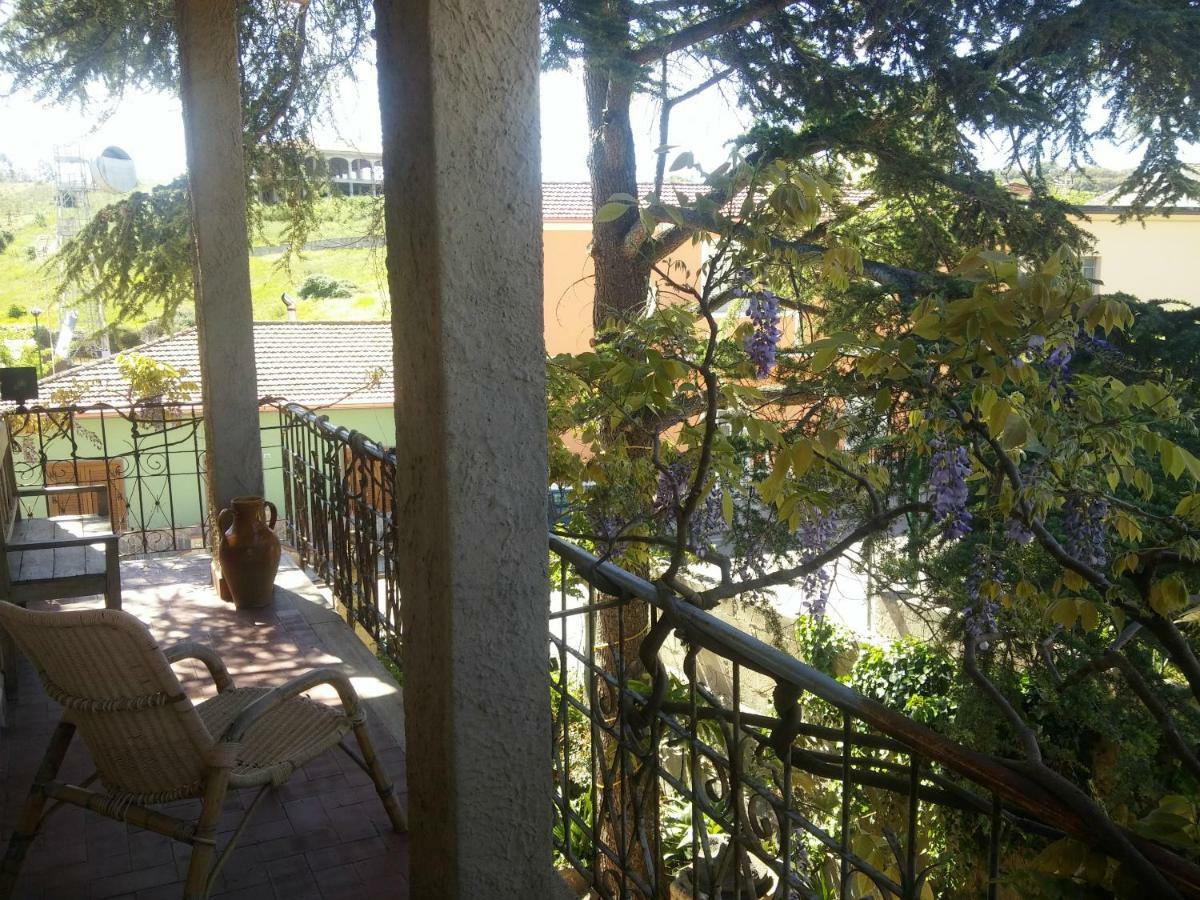 Zia Chiarina Bed and Breakfast San Nicolo Gerrei Exteriör bild