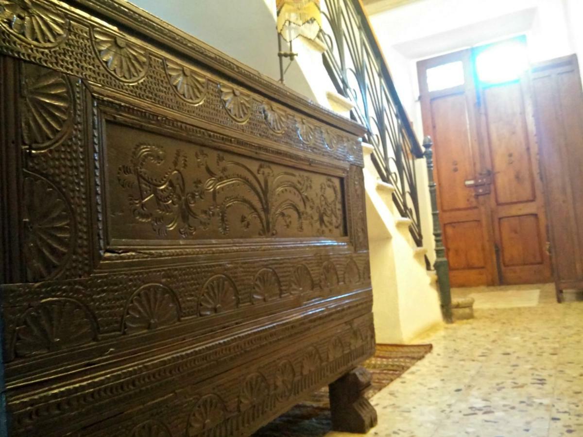 Zia Chiarina Bed and Breakfast San Nicolo Gerrei Exteriör bild